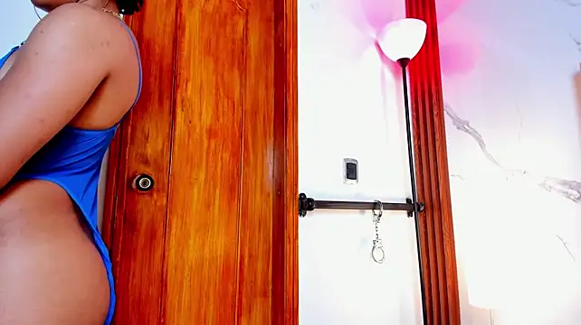 Katy_ortiiz - let's play with your ass