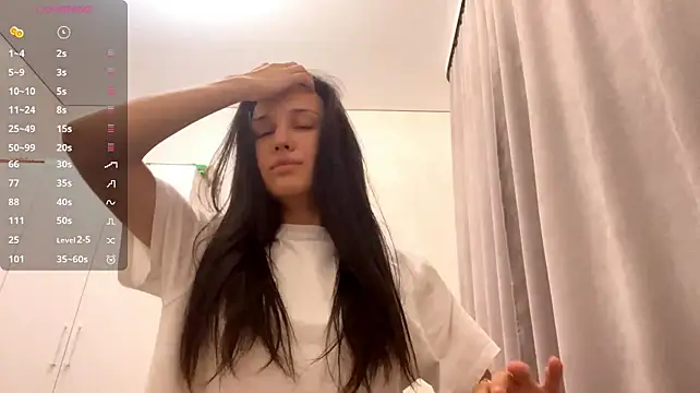 GildaCode - show my naked boobs 1 min