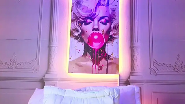 Bella_greyys - Lick fingers slow + ahegao 🍒💦