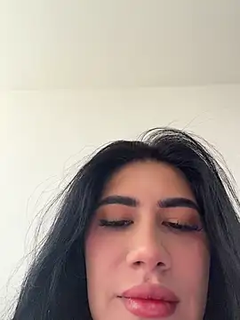 Clarachanelricek - SHOW BIG BOOBS AND PKAY NIPPLE