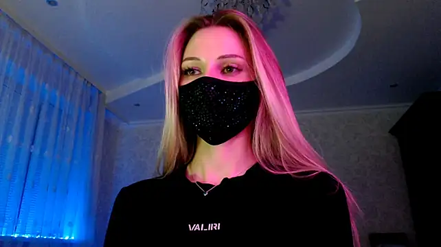 Iris_lave - chest covered in oil