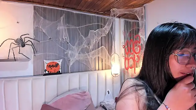 SofiCandy_ - OIL SHOW (YOU CHOOSE BODY PART) 🤍🥵