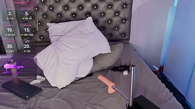 GiaSMonroe - 🍒SPIT BOOBS SUCK BIG DILDO SLOOPPY