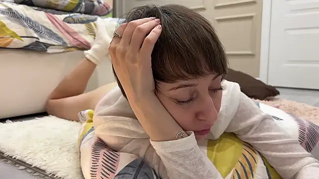 Daniellia_ - NAKED TEASE!