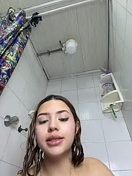 ChloeCollins__ - DELICIOUS SQUIRT IN SHOWER