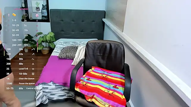 Ximena_Grant - Oil massage ass & spanks hard 🍒