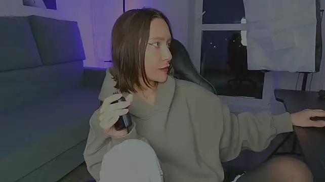 Lisa_Shultz - 🔥UNDRESS ME^^🔥