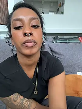 Your_Paris - Dildo ride facing ass + oil ass