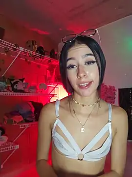 SAMY_2004_ - One girl naked + twerking 🔥