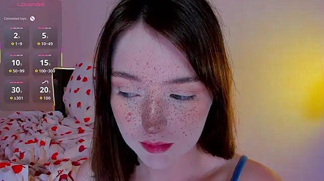 Lexxxxxxi - play tits