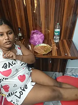 Habibmayra206 - pussy slap 5 time and 2 minute blowjob