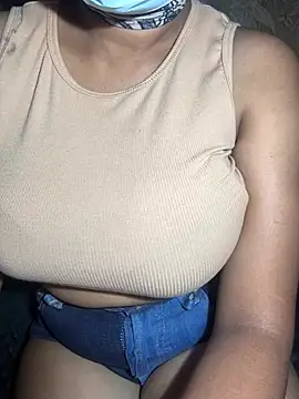 Tanasha - Boob show