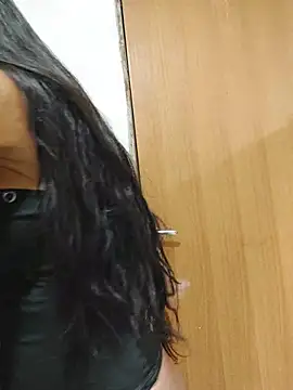 ArgentinaShani - Dildo in pussy