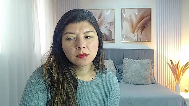 Hade_smt - oil show on my breasts