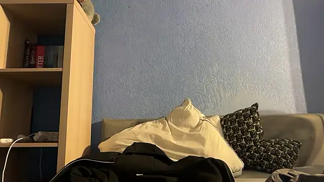 Thepretiestgirlhere - levrette pendant 3 minutes