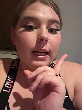Sassi_babe - ohne bh