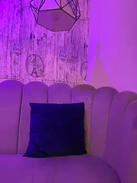 AbyThompson - Twerk + Spanks + cream in my ass