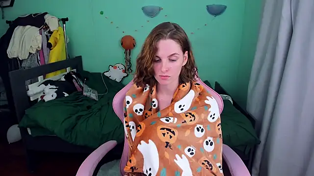 SabrinaRayX - show "banana eats banana"