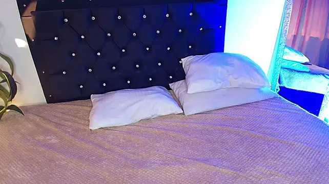 violet_lombardi