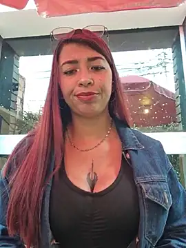 Kari-h - Spitting and licking tits 🤤