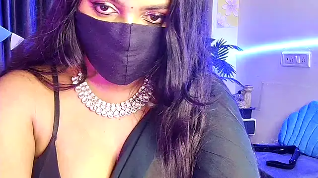 Goddess_niharikaa - cLiP oN nIpPi's .....