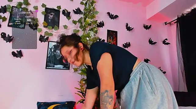 Sylvara_bx - 🍒🌸GET SPANKS + DOGGY (PADDLE) 🎀🔥