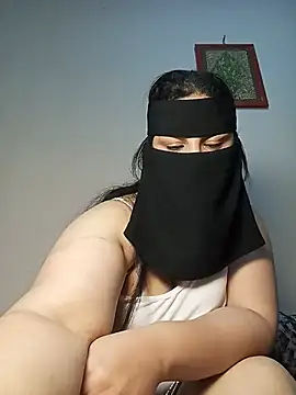 Fati35flou - تعال اوريك كسي بزازي