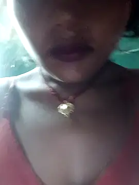 LoveyBird00 - Boobs show