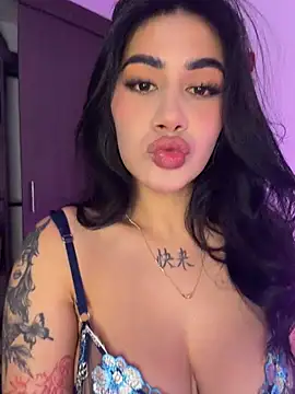 Clarachanelricek - SHOW BIG BOOBS AND PKAY NIPPLE