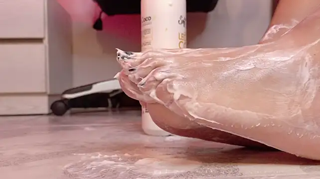 Violettrosee_ - Spit foot