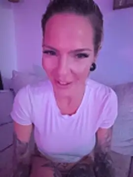 DirtyTechCouple- - Boobie Massage and squeeze 🍒