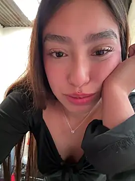 Miakittyyy - GLASS DILDO IN MY PUSSY 💗🥵