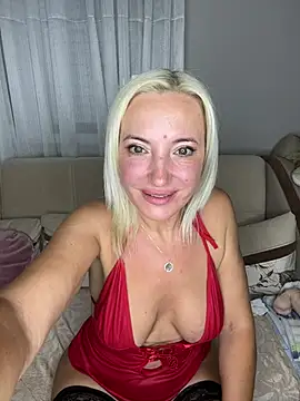 Eva07 - Fingers inside my wet pussy, mmm 💦