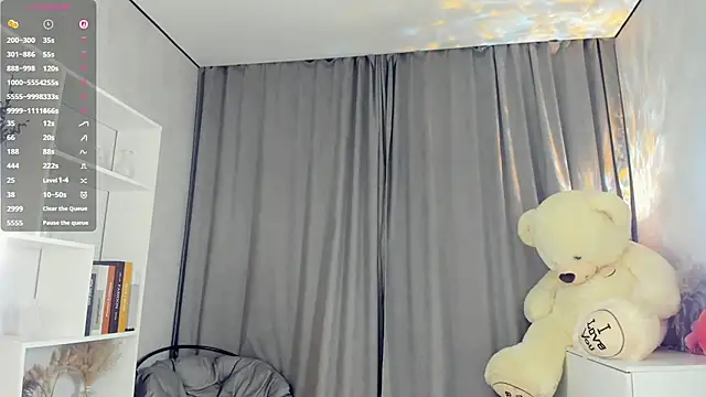 BelleDream - play with my belly close up