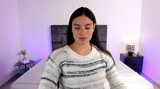 Maylin_Garcia - Rub my asshole in close up, oil show💦🔥