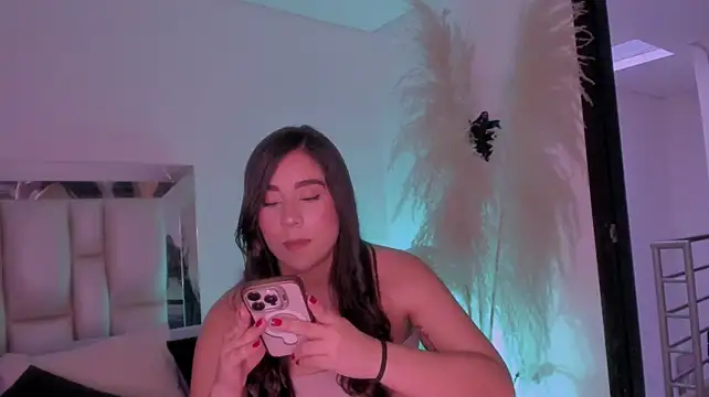 Sussy_Bell01