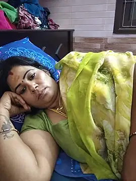Tamilaruvi