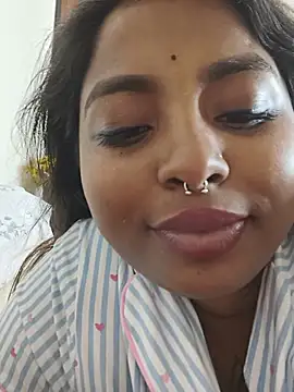 OpposedLoom - Lick my juicy pussy👅