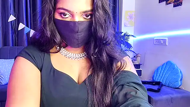 Goddess_niharikaa - cLiP oN nIpPi's .....