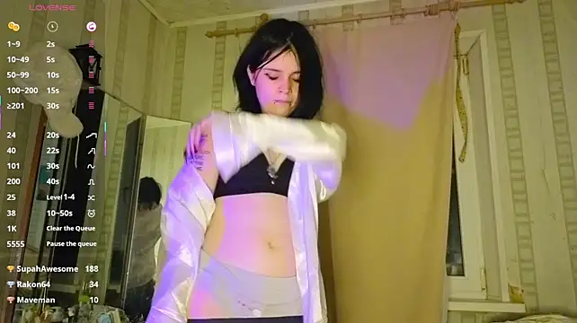 Sofia_Lacosta - Pull my skirt down a little