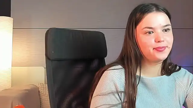 Laraaa_Loom