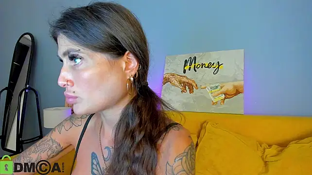 Patricia_Cox - lick your lips + tit flash