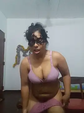 Expose_Queen