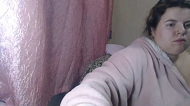 ScarletSecrett - naked tits