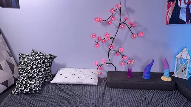 FentyJane - Spanking that ass!