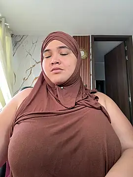 Sweetmuslim01 - spit milk into pussy Sofía 🥵🥛