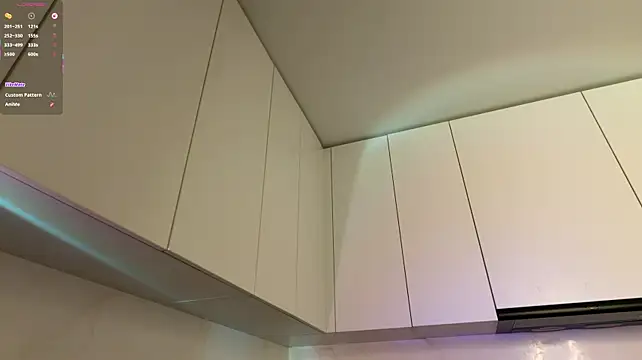 Carolini_i - TITS WANT TO JUMP!😁