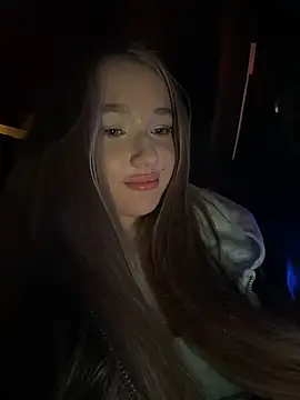 Milaa_sun - take off panties on knees MENS WC 🚽