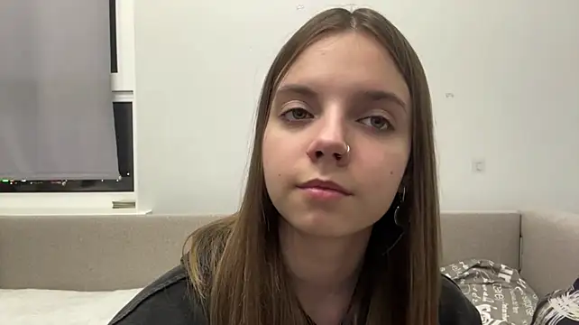 LisaPorse - show belly + cute wink