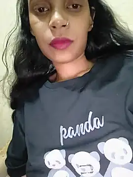 Aameesha - Public me pussy show